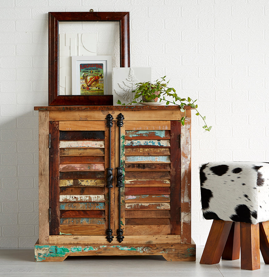COASTAL 2 DOOR SIDEBOARD